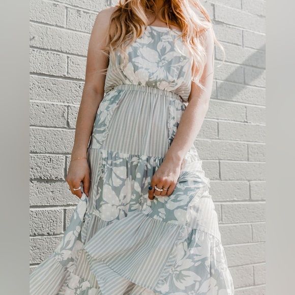 Splendid Misty Patchwork Midi Dress Floral Stripe Print Tiered Boho Medium - Picture 2 of 15